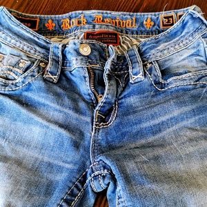 Rock revival jeans mid rise boot